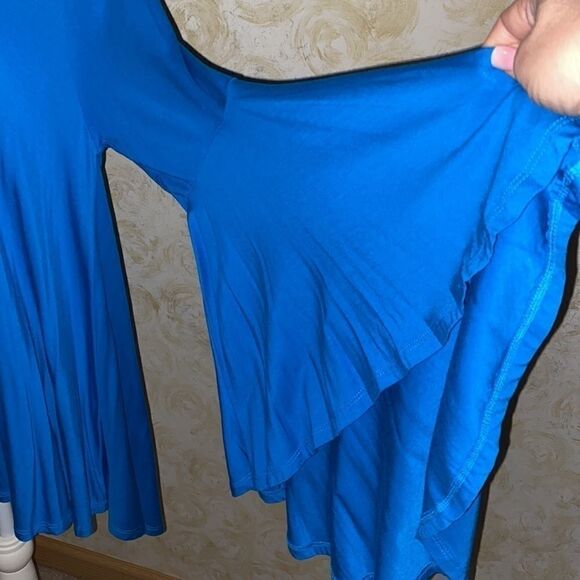 NWT!! Turquoise Umgee Top!! - Picture 3 of 7